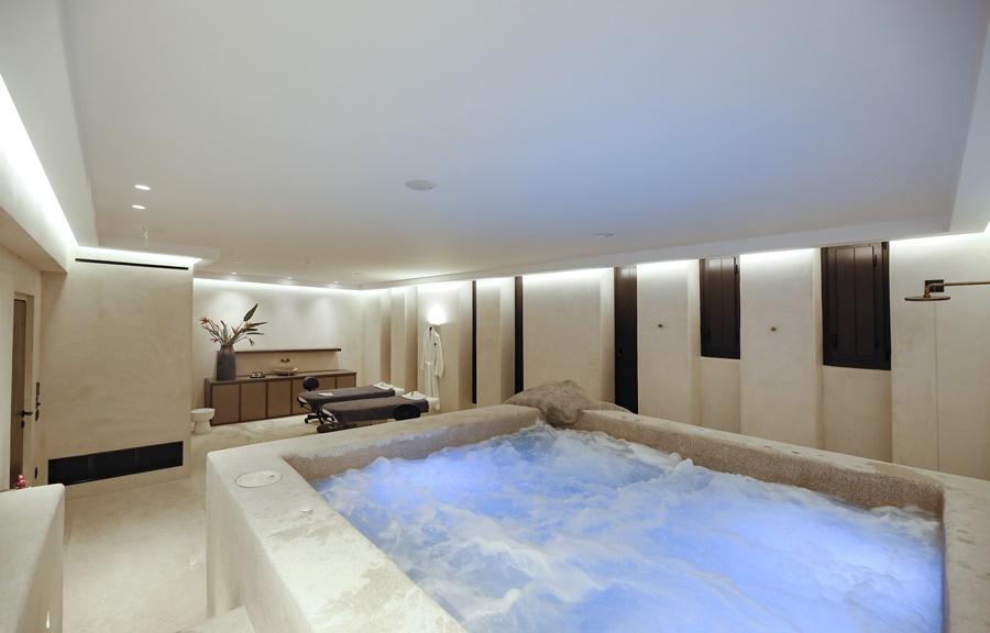 אורנוס Aeonic Suites & Spa - Only Adults מראה חיצוני תמונה